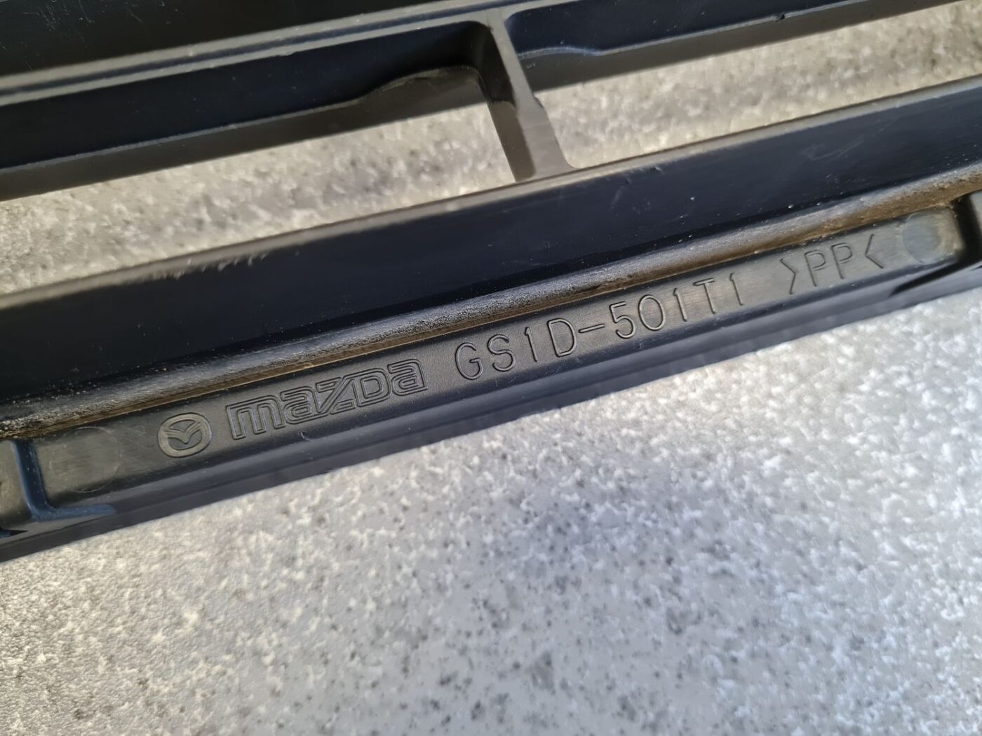 Bufera reste priekš MAZDA 6 2008 5 Bufera reste priekš MAZDA 6 2008