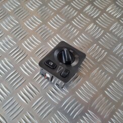 Gaismas slēdzis priekš SAAB 9-5 1999