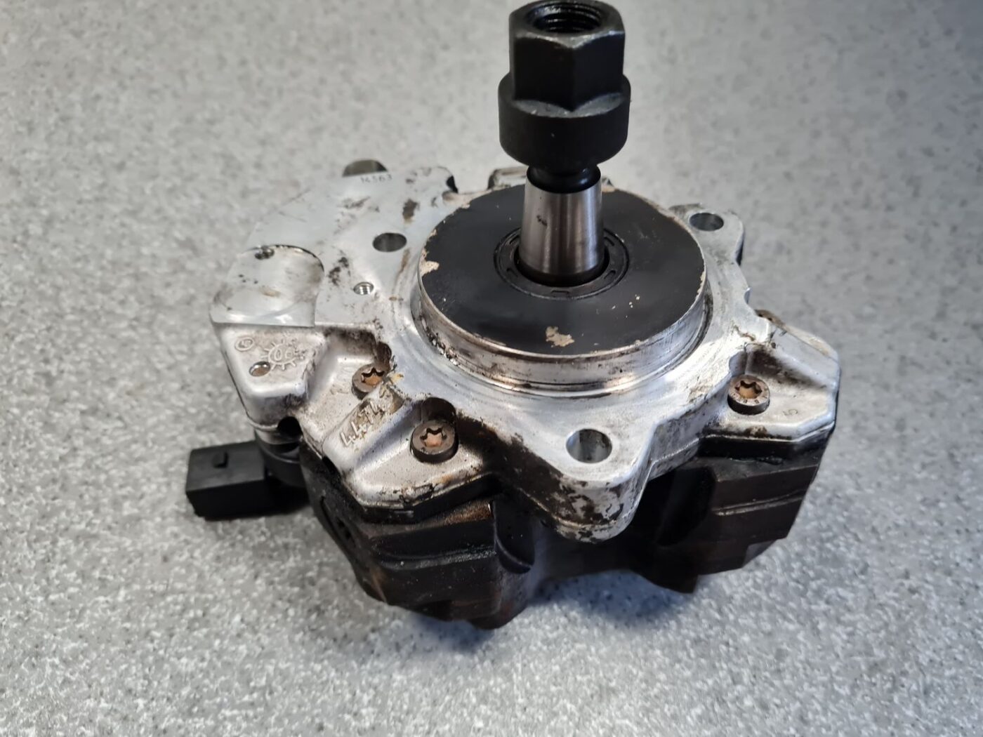 Augstspiediena degvielas sūknis priekš BMW 520D E60 2006 ENG.