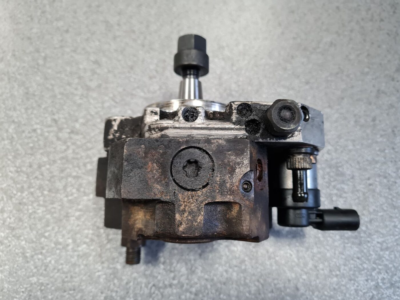 Augstspiediena degvielas sūknis priekš BMW 520D E60 2006 ENG.