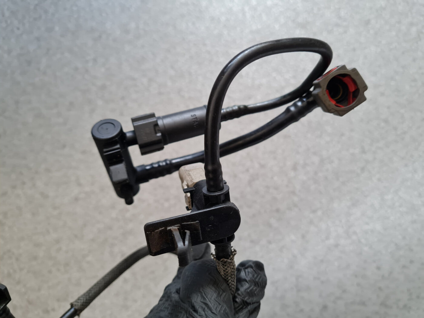 Degvielas atgriešanas caurule priekš FORD MONDEO 2007 4 Degvielas atgriešanas caurule priekš FORD MONDEO 2007