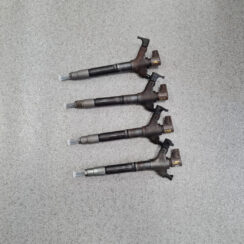 Degvielas smidzinātājs priekš TOYOTA AVENSIS 2012