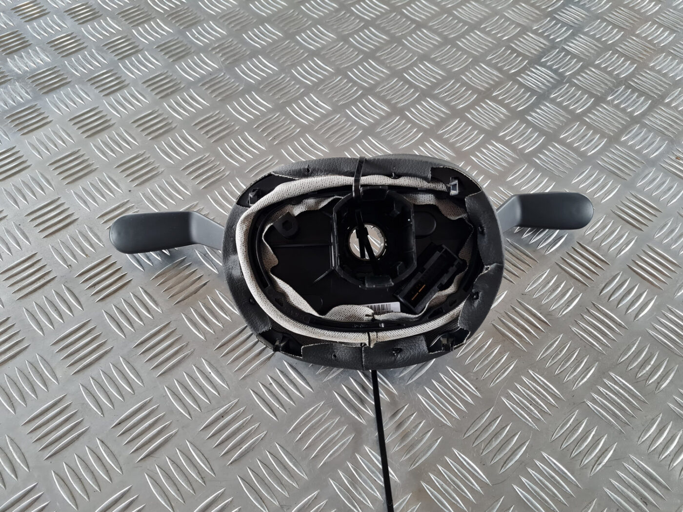 Stūres statnes slēdzis priekš SAAB 9-3 2009 6 Stūres statnes slēdzis priekš SAAB 9-3 2009