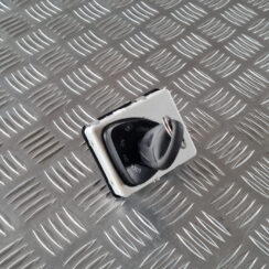 Aizdedzes slēdzene priekš SAAB 9-3 2009