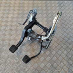 Pedāļu bloks priekš SAAB 9-3 2009