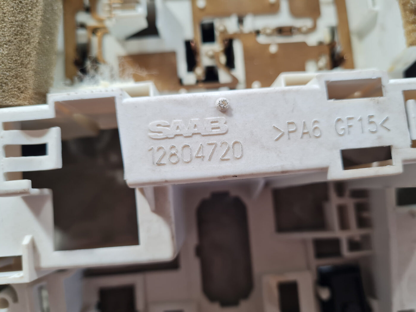 Salona apgaismojuma panelis priekš SAAB 9-3 2009 5 Salona apgaismojuma panelis priekš SAAB 9-3 2009