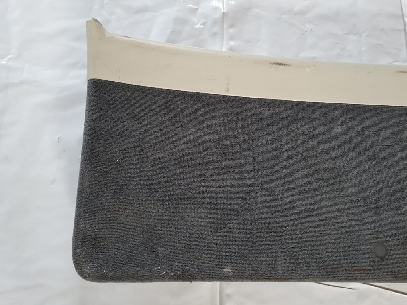 Bagāžnieka vāka liela apdare priekš SAAB 9-3 2009 2 Bagāžnieka vāka liela apdare priekš SAAB 9-3 2009