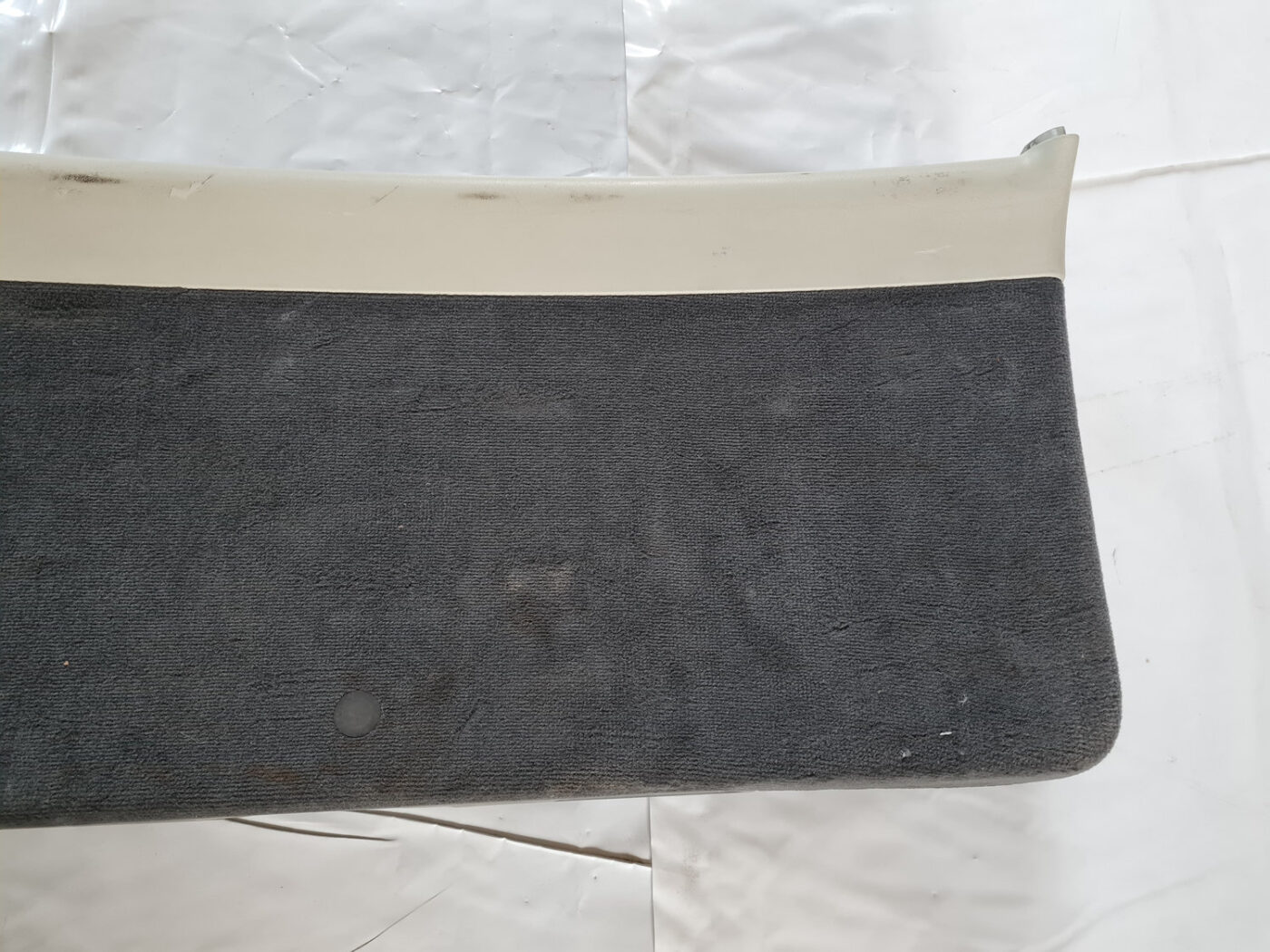 Bagāžnieka vāka liela apdare priekš SAAB 9-3 2009 9 Bagāžnieka vāka liela apdare priekš SAAB 9-3 2009