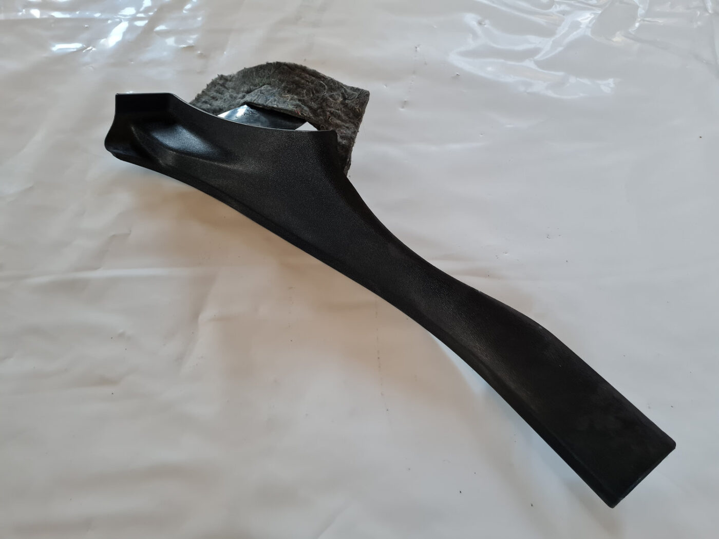 Sliekšņa aizmugurēja laba uzlika (salonā) priekš SAAB 9-3 2009