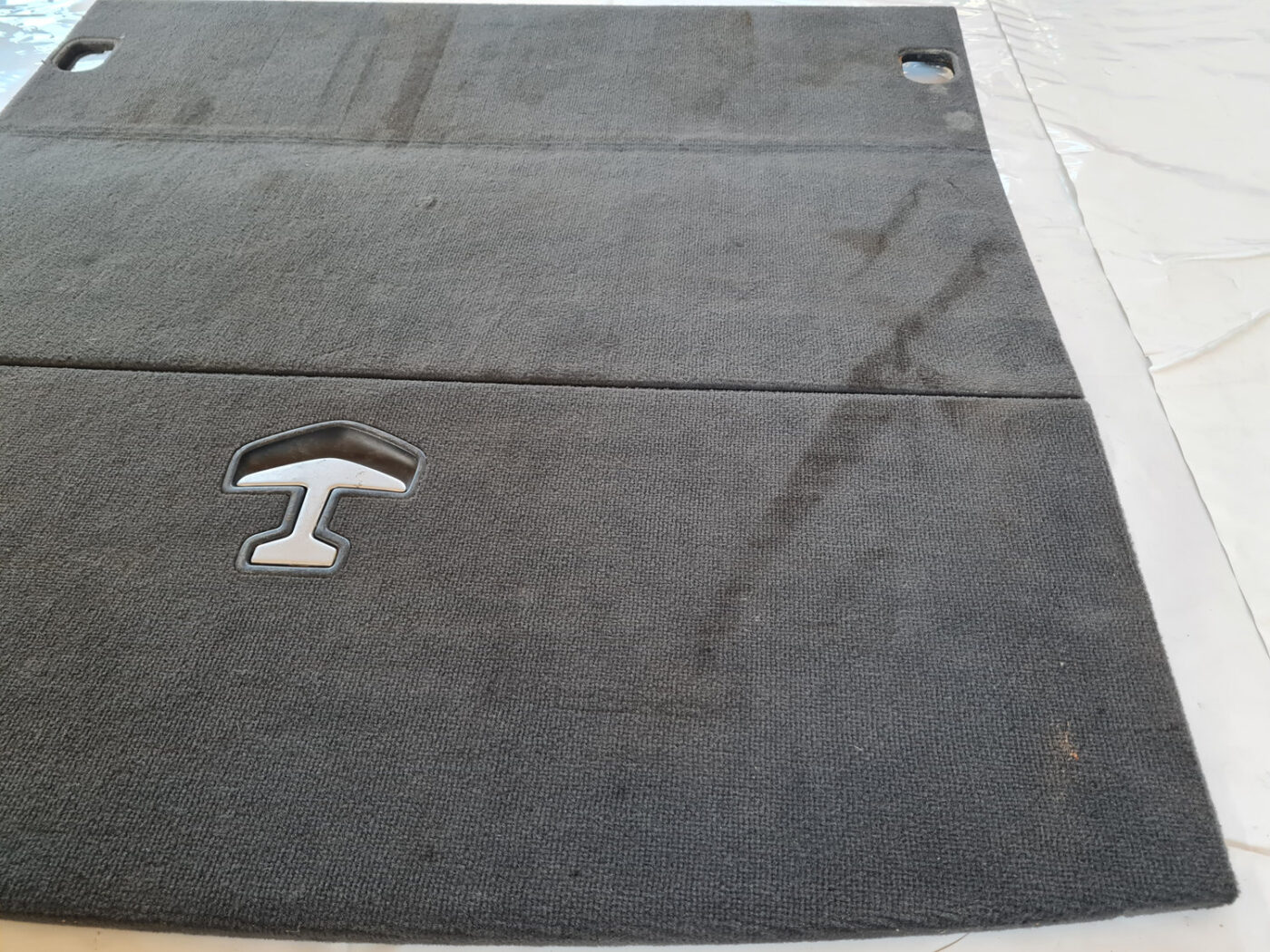 Bagāžnieka grīda priekš SAAB 9-3 2009 6 Bagāžnieka grīda priekš SAAB 9-3 2009