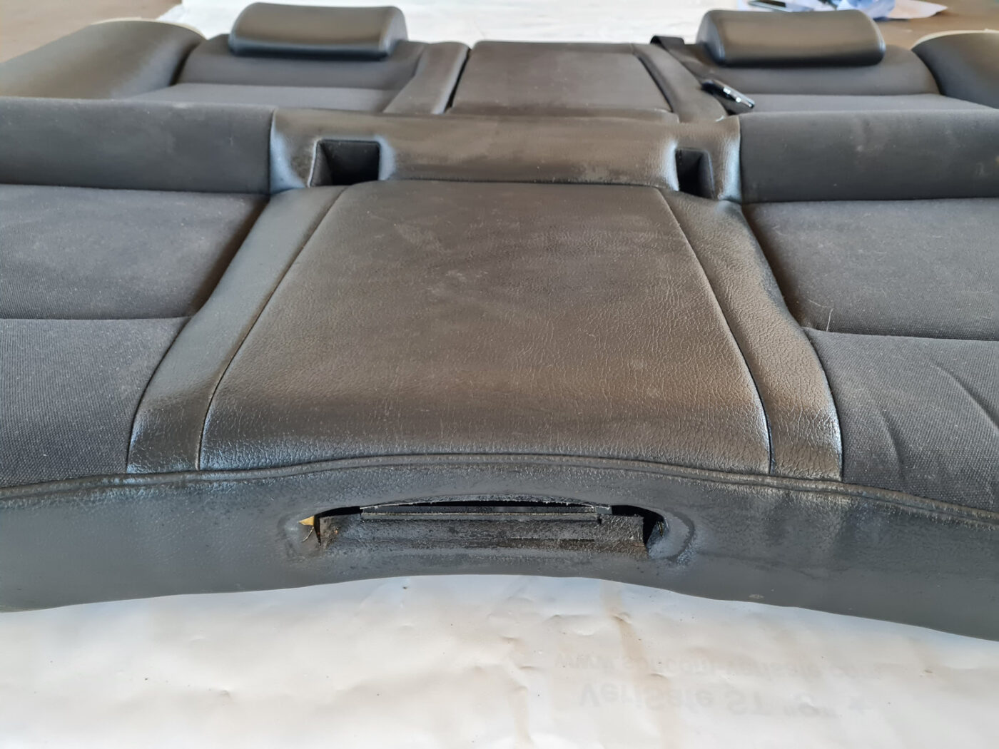 Aizmugurējais sēdeklis priekš SAAB 9-3 2009