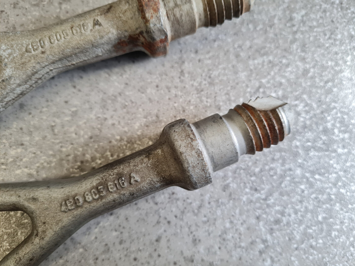 Vilkšanas āķis priekš AUDI A6 AVANT 2003 4 Vilkšanas āķis priekš AUDI A6 AVANT 2003