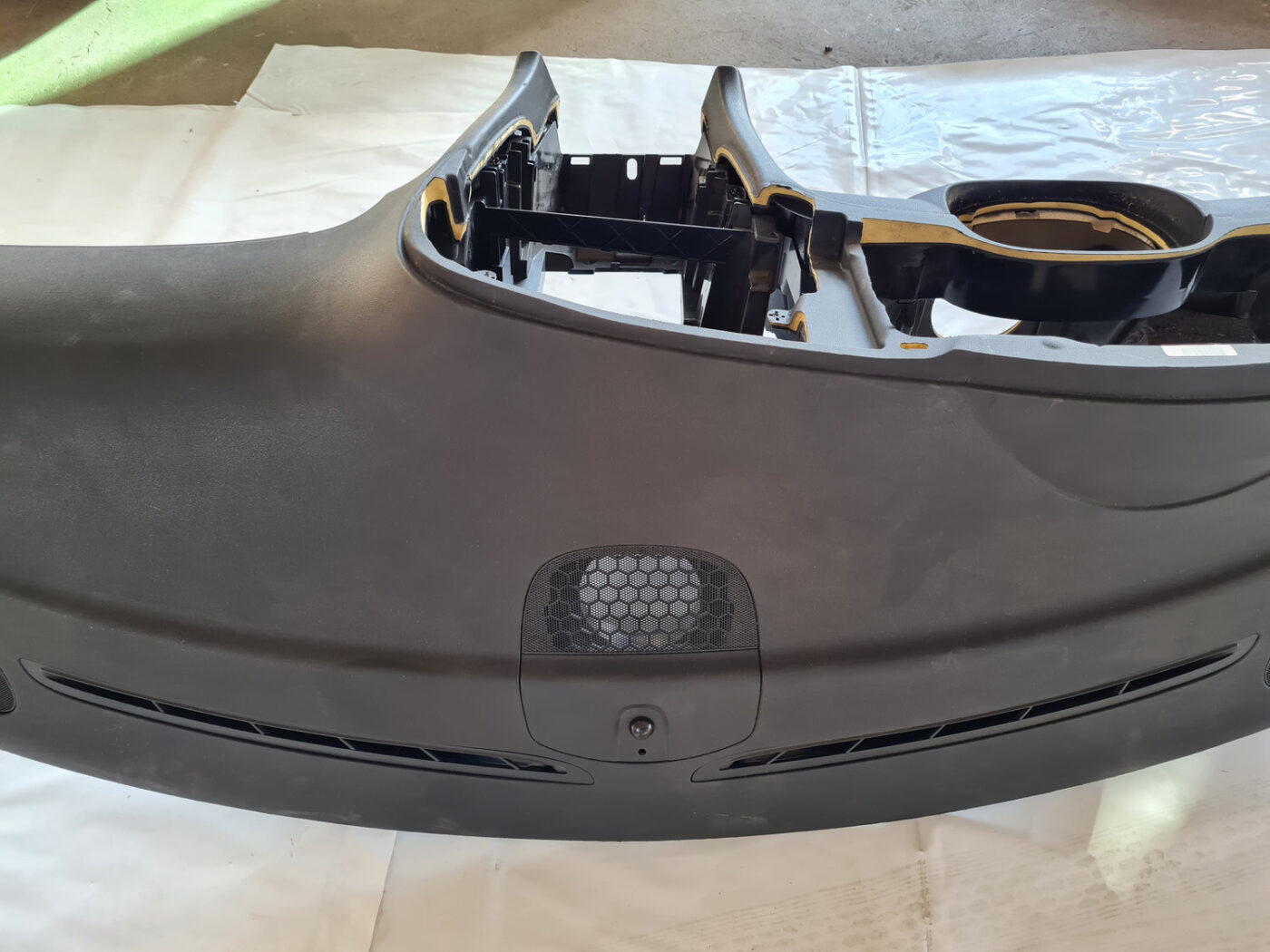 Mērinstrumentu panelis priekš SAAB 9-3 2009 10 Mērinstrumentu panelis priekš SAAB 9-3 2009