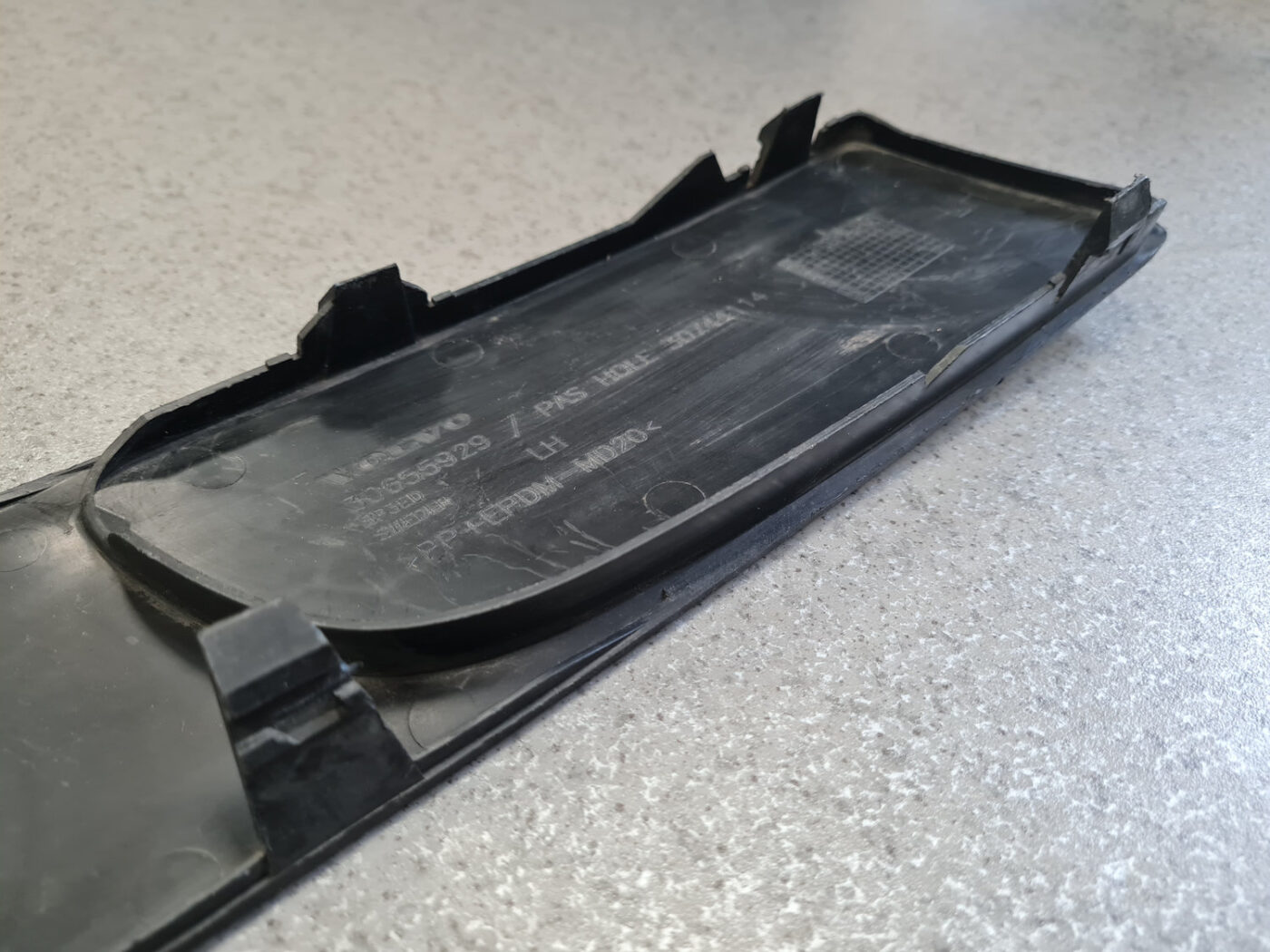 Miglas luktura reste, pa kreisi priekš VOLVO S80 2007 GREY