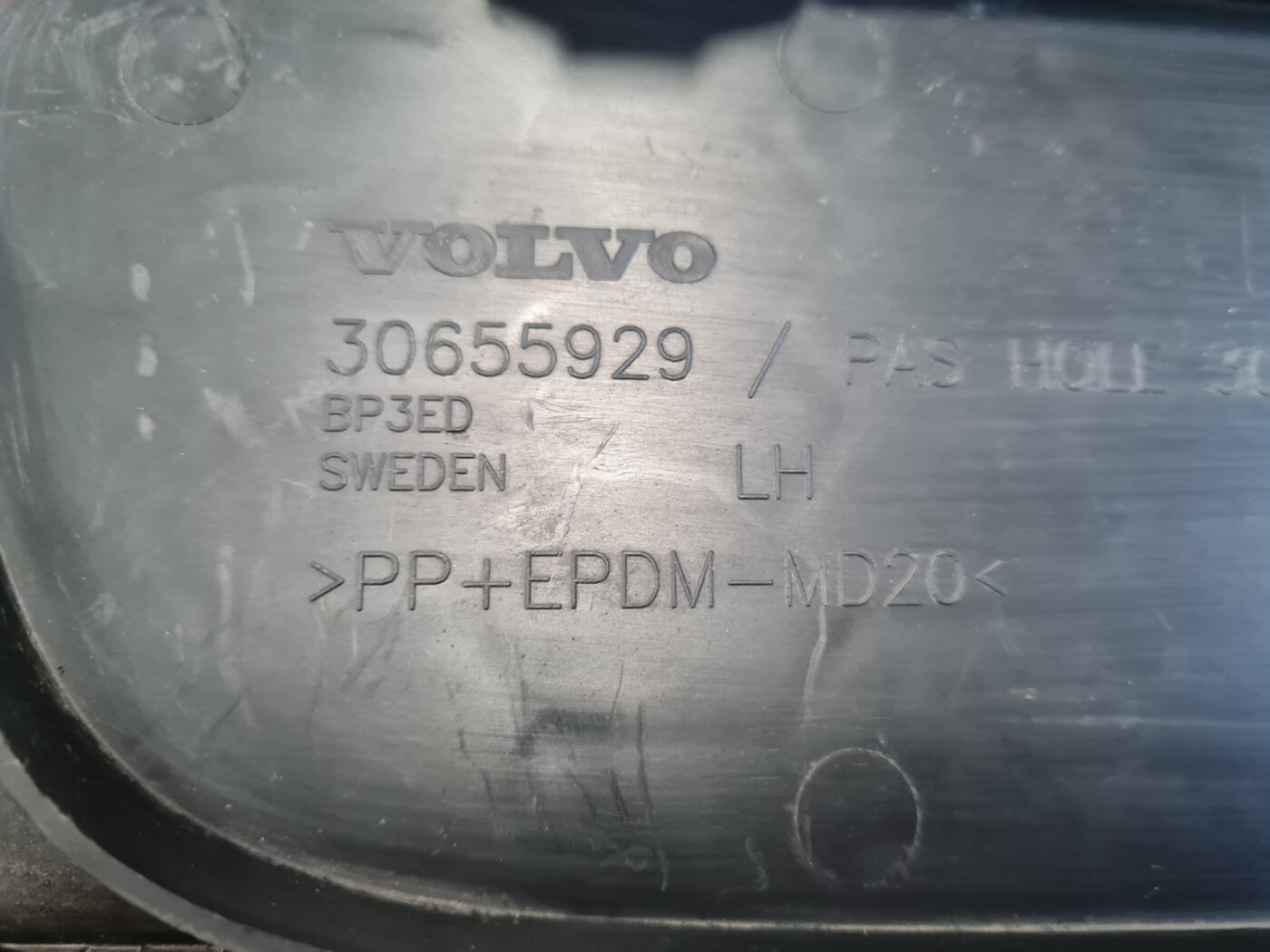 Miglas luktura reste, pa kreisi priekš VOLVO S80 2007 GREY