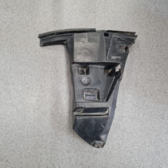 Priekšēja bufera kronšteins priekš VOLVO XC70 2007