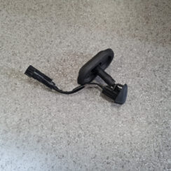 Vējstikla mazgāšanas šķidruma sprausla priekš VOLVO XC60 2009