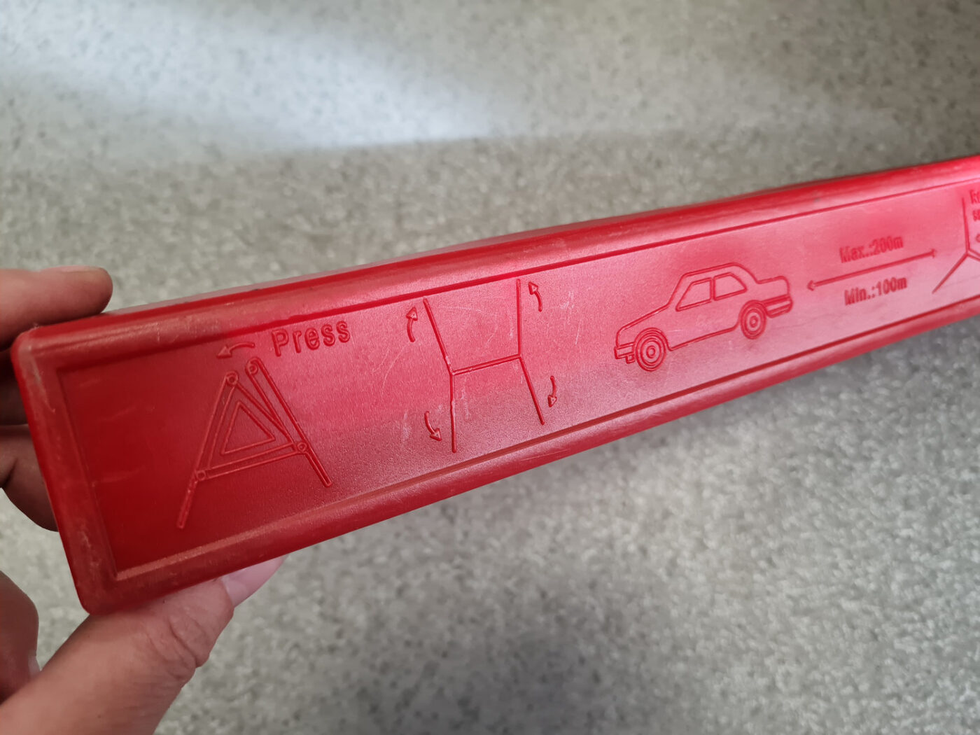 Brīdinājuma trīsstūris priekš MERCEDES BENZ E250 W212 2014 5 Brīdinājuma trīsstūris priekš MERCEDES BENZ E250 W212 2014