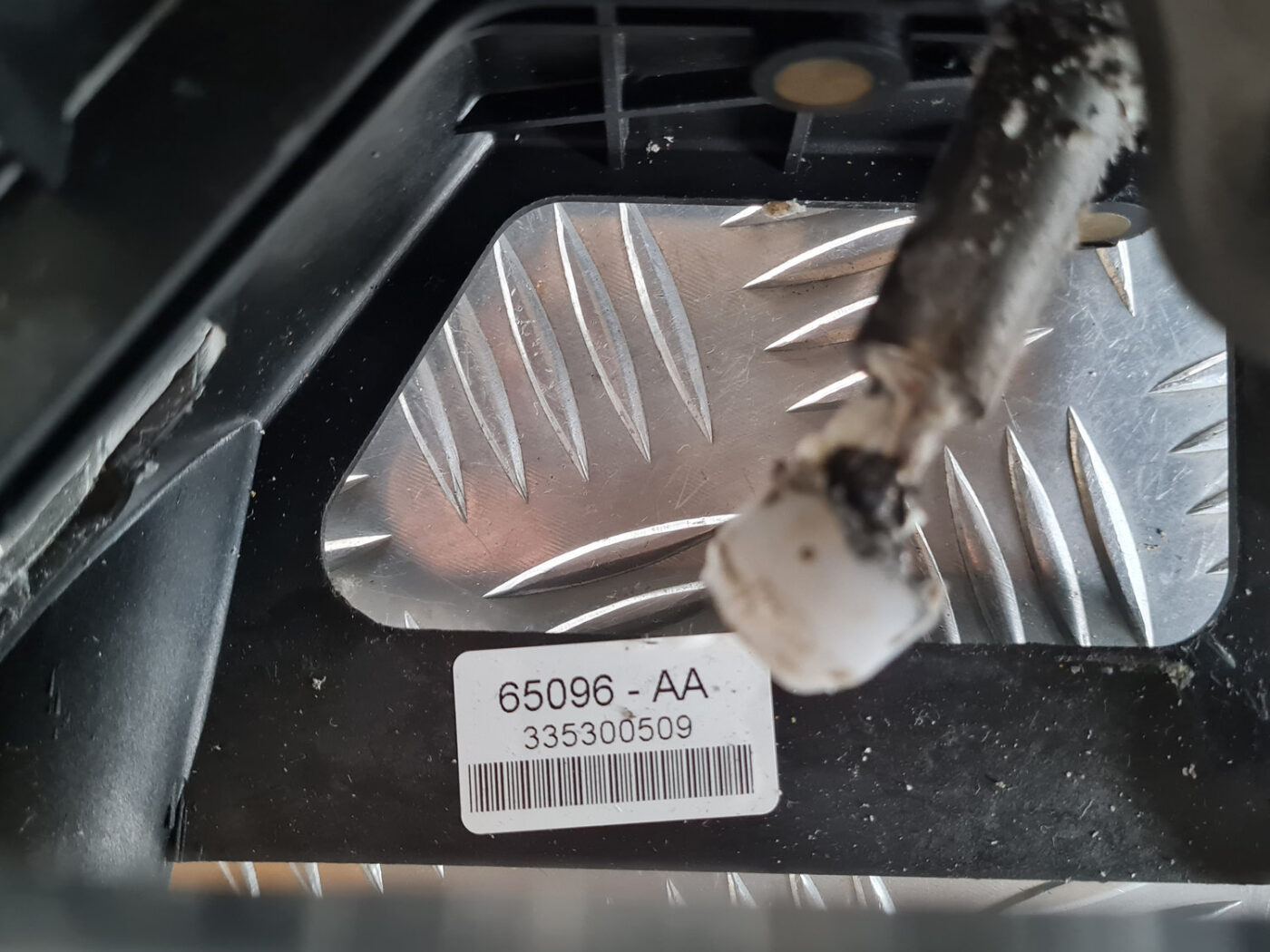 Ātrumu pārslēgšanas slēdzis priekš TOYOTA AVENSIS 2007 UNIVERSAL