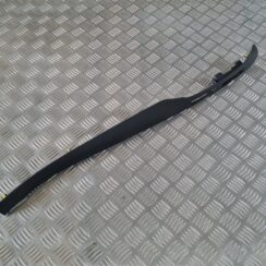 Mērinstrumentu paneļa dekoratīvā uzlika priekš TOYOTA AVENSIS 2007 UNIVERSAL