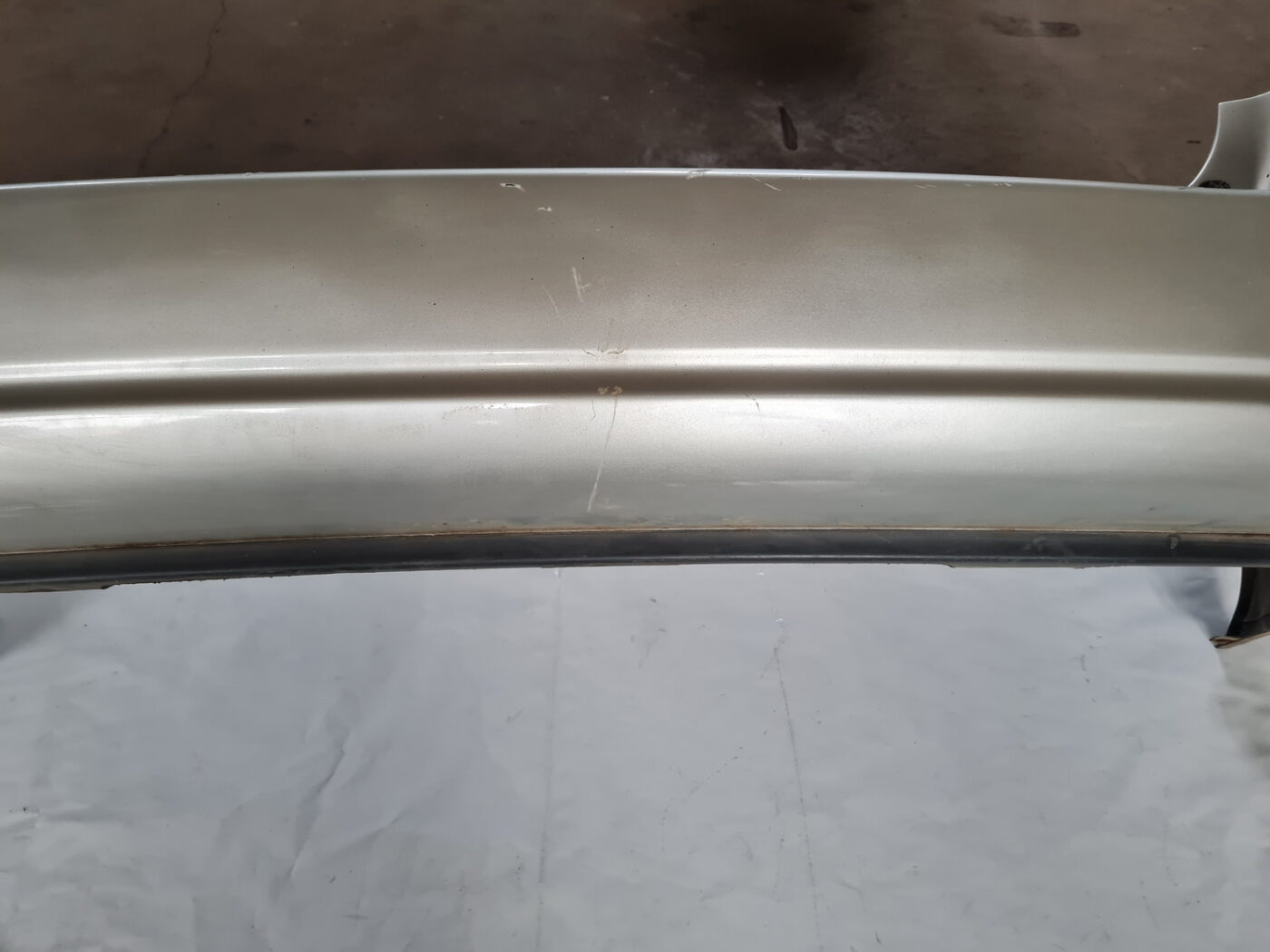 Aizmugures buferis priekš TOYOTA AVENSIS 2007 UNIVERSAL 4 Aizmugures buferis priekš TOYOTA AVENSIS 2007 UNIVERSAL