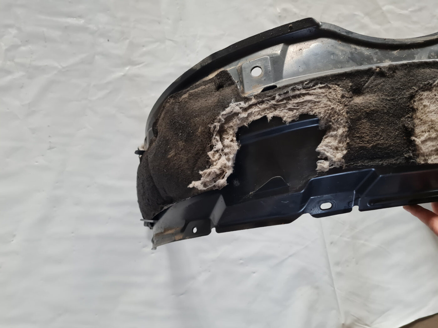 Priekšējais labais paspārns priekš TOYOTA AVENSIS 2007 UNIVERSAL