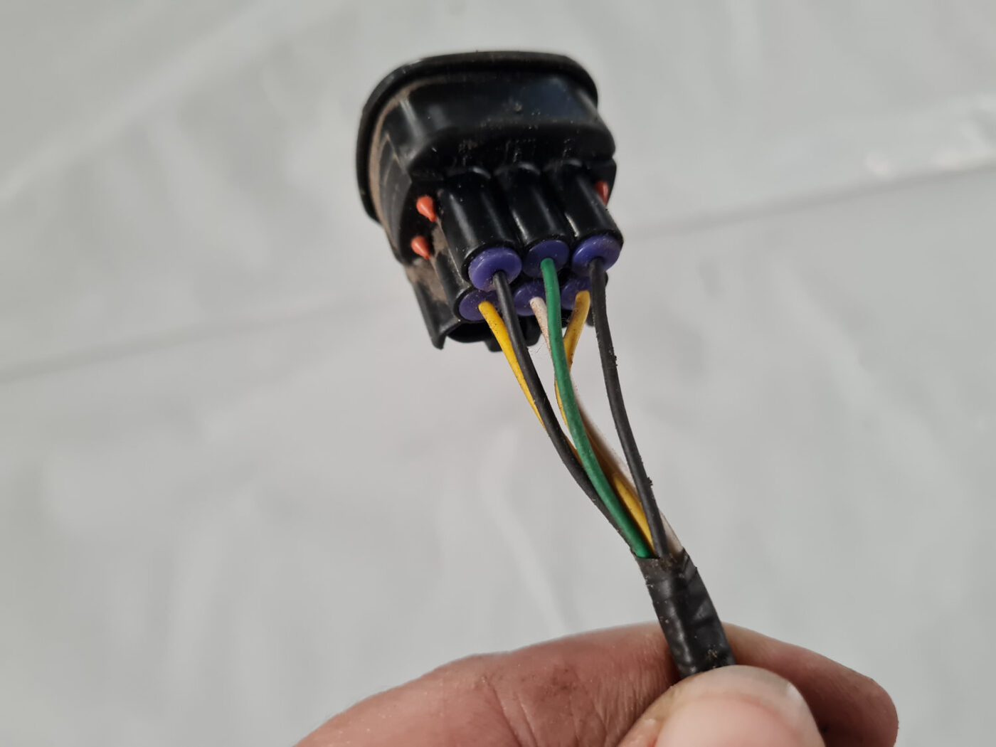 Citi auto elektroinstalācijas vadi priekš TOYOTA AVENSIS 2007 UNIVERSAL