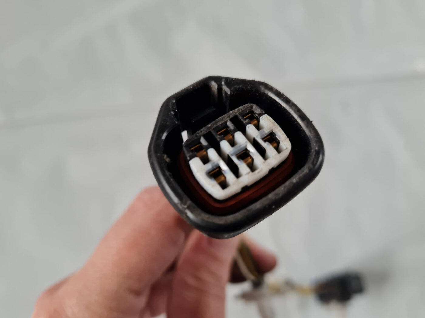 Citi auto elektroinstalācijas vadi priekš TOYOTA AVENSIS 2007 UNIVERSAL