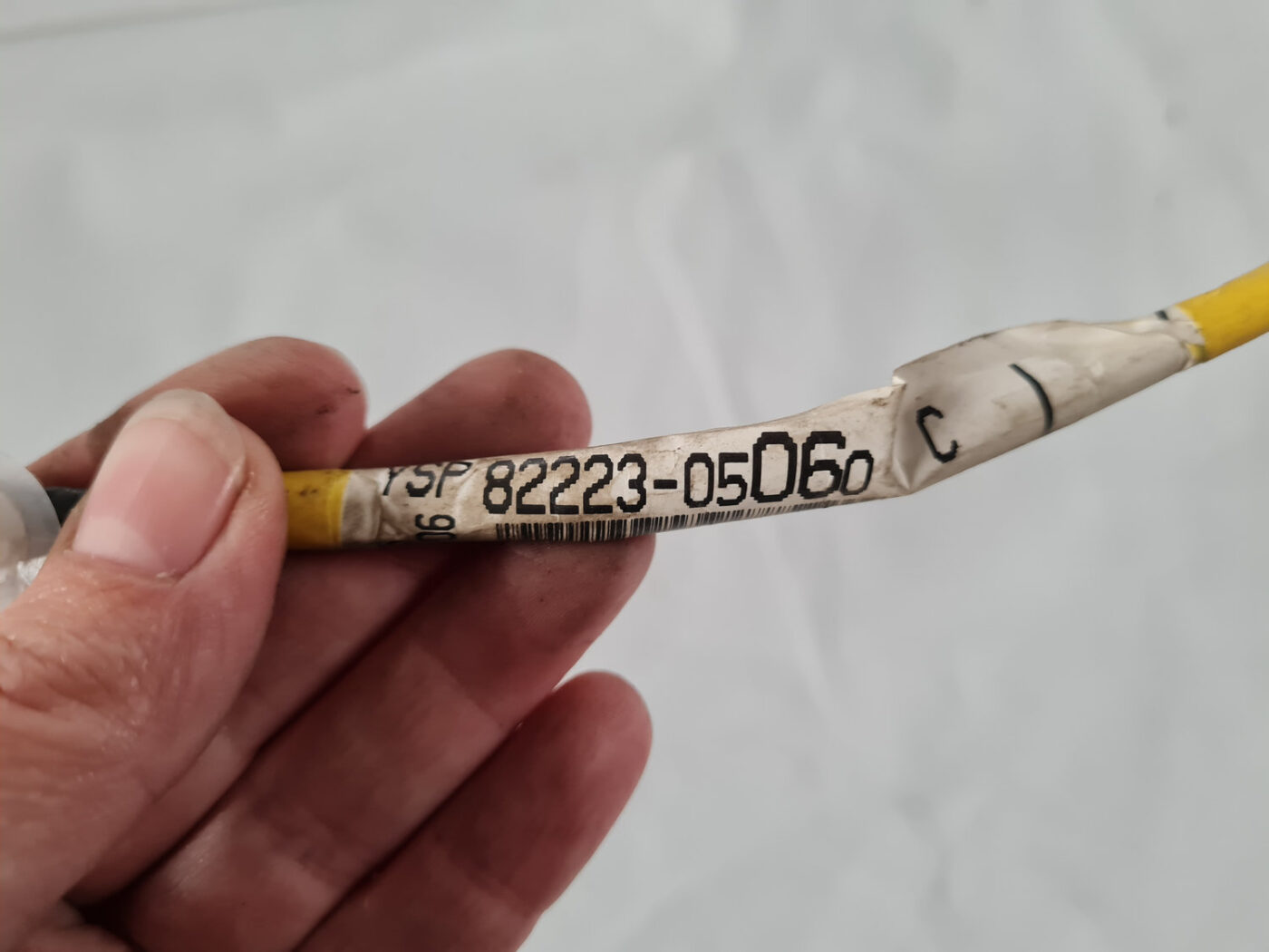 Citi auto elektroinstalācijas vadi priekš TOYOTA AVENSIS 2007 UNIVERSAL