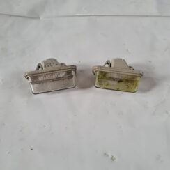 Numura zīmes apgaismojums priekš TOYOTA AVENSIS 2007 UNIVERSAL