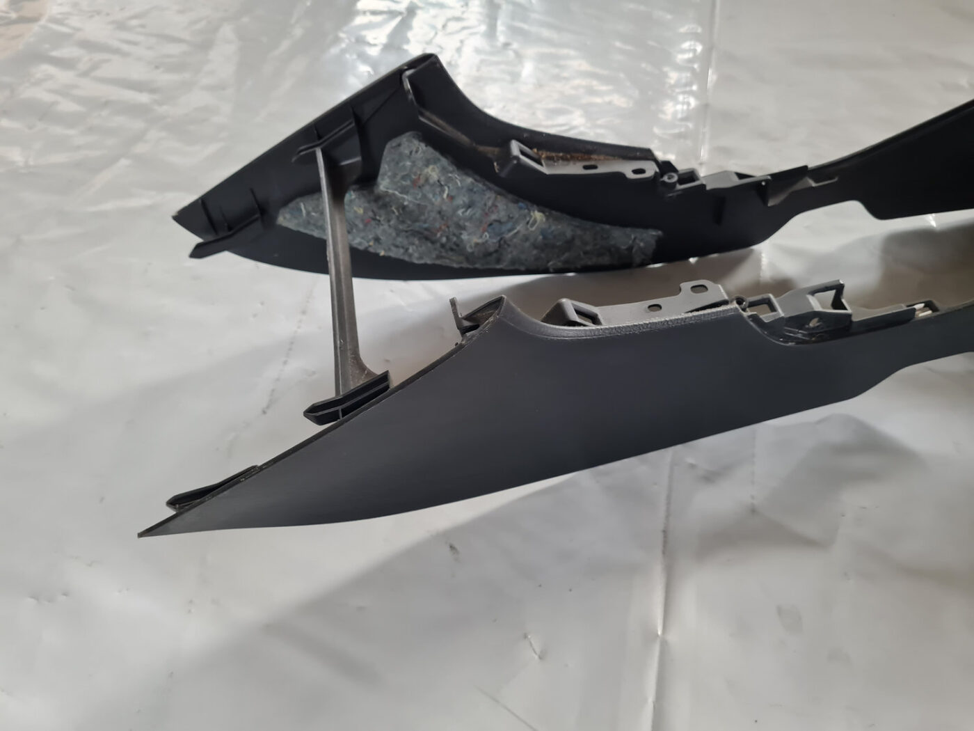 Centrālās konsoles apdares lielākā daļa priekš TOYOTA AVENSIS 2007 UNIVERSAL