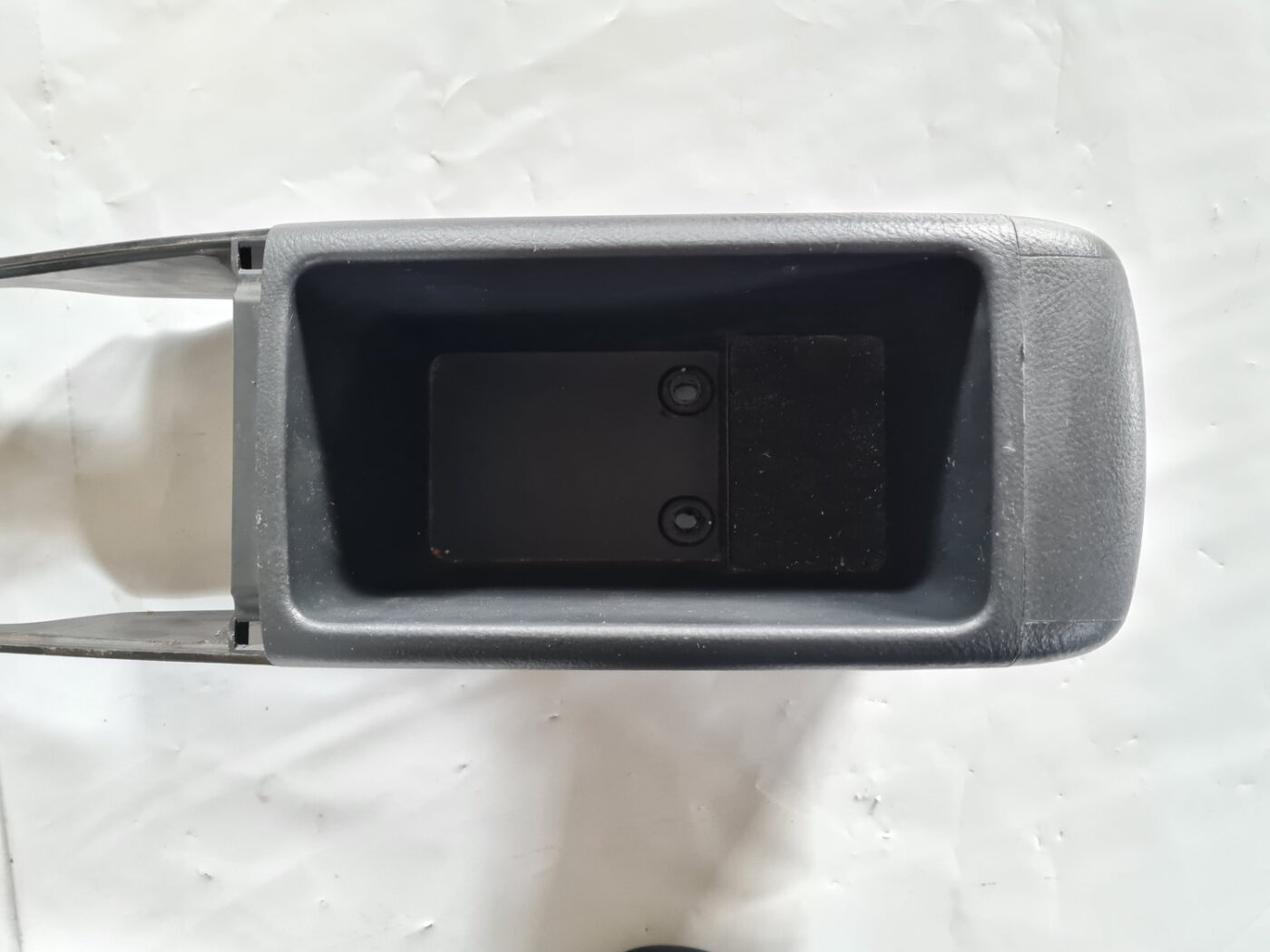 Centrālās konsoles apdares lielākā daļa priekš TOYOTA AVENSIS 2007 UNIVERSAL