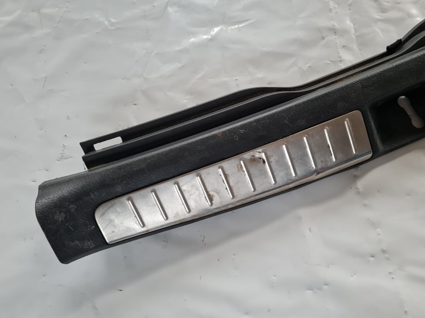 Bagažnieka nodalījuma sliekšņa uzlika priekš TOYOTA AVENSIS 2007 UNIVERSAL