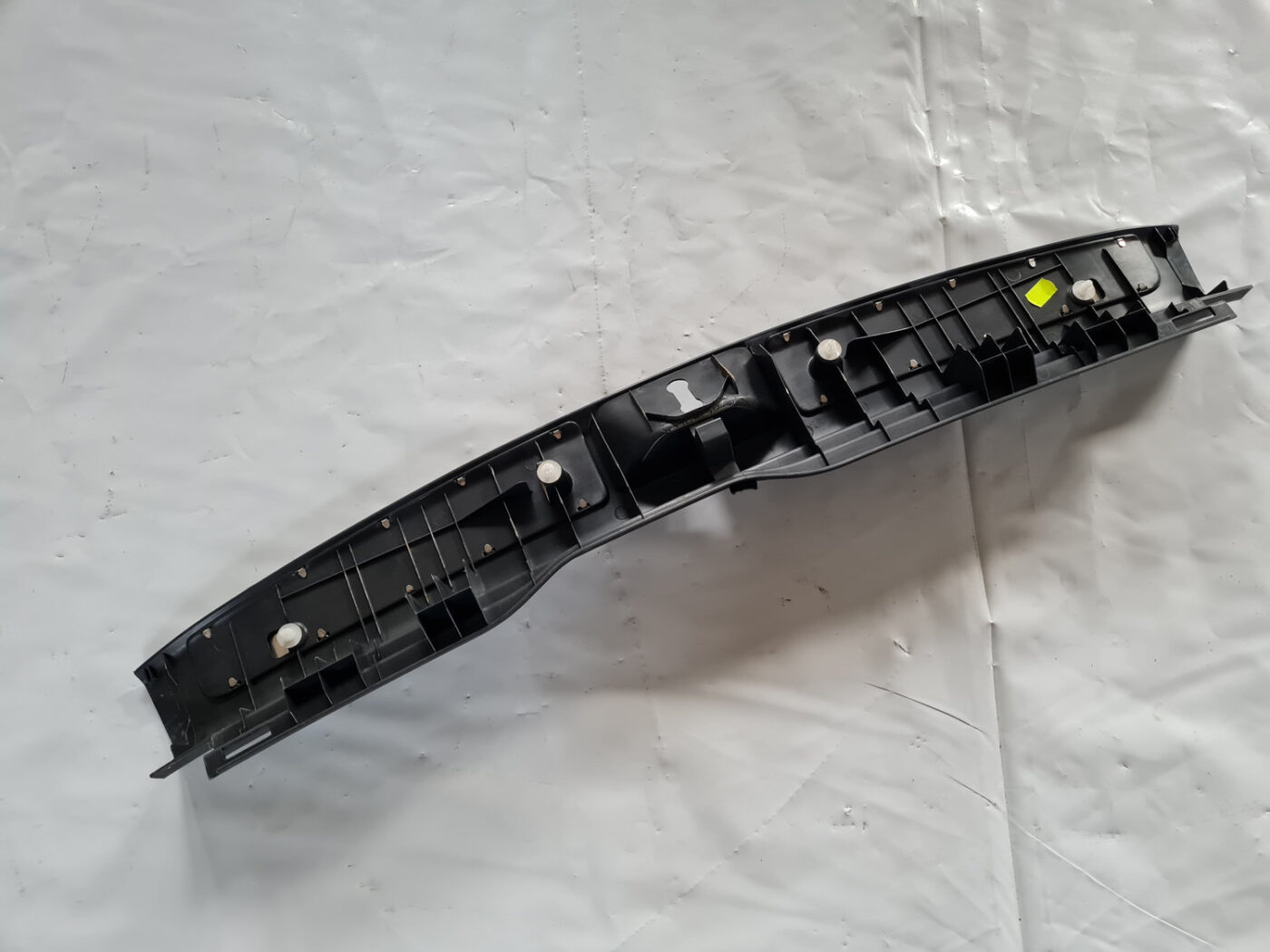 Bagažnieka nodalījuma sliekšņa uzlika priekš TOYOTA AVENSIS 2007 UNIVERSAL