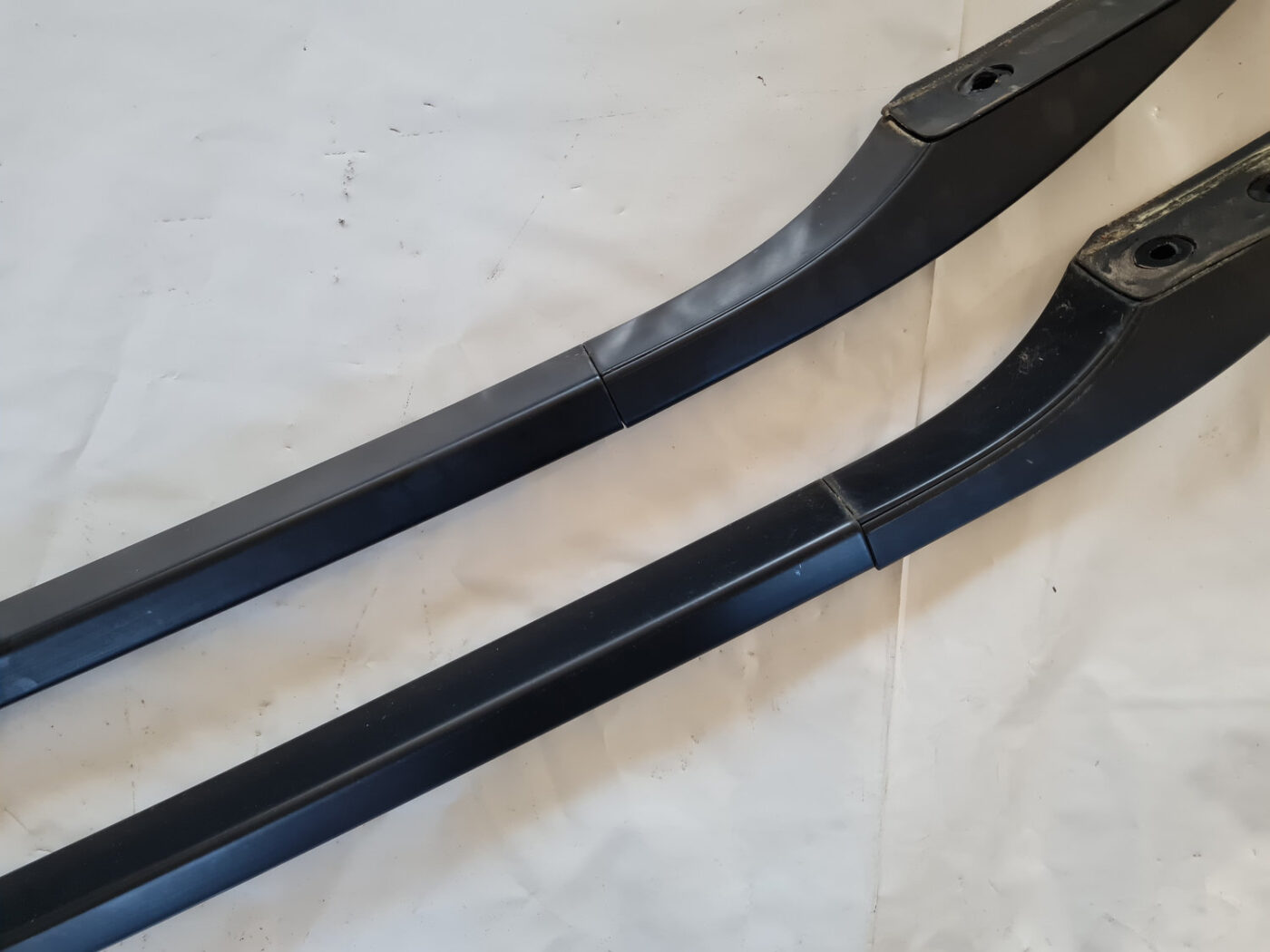 Jumta reliņi priekš TOYOTA AVENSIS 2007 UNIVERSAL