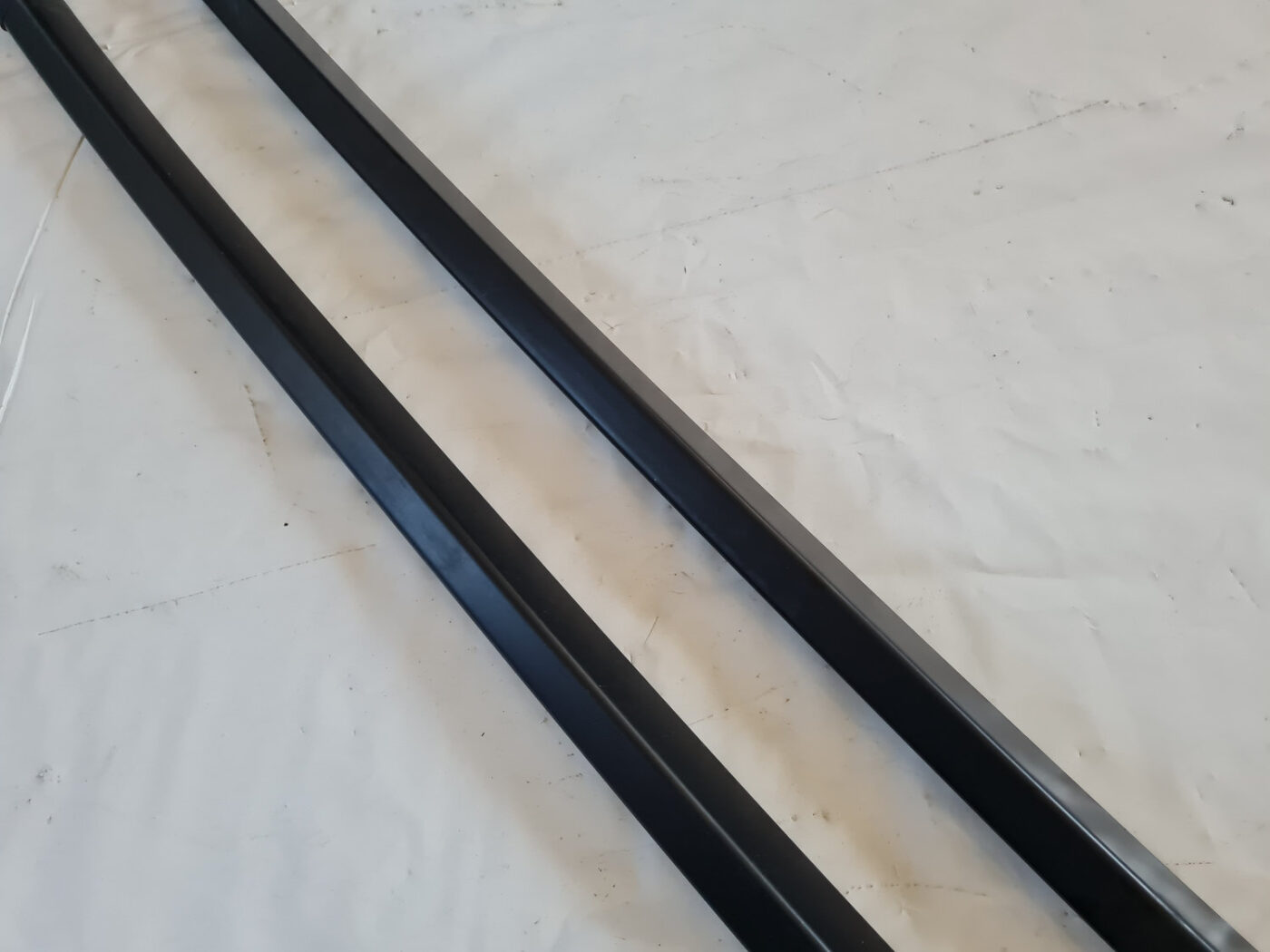 Jumta reliņi priekš TOYOTA AVENSIS 2007 UNIVERSAL