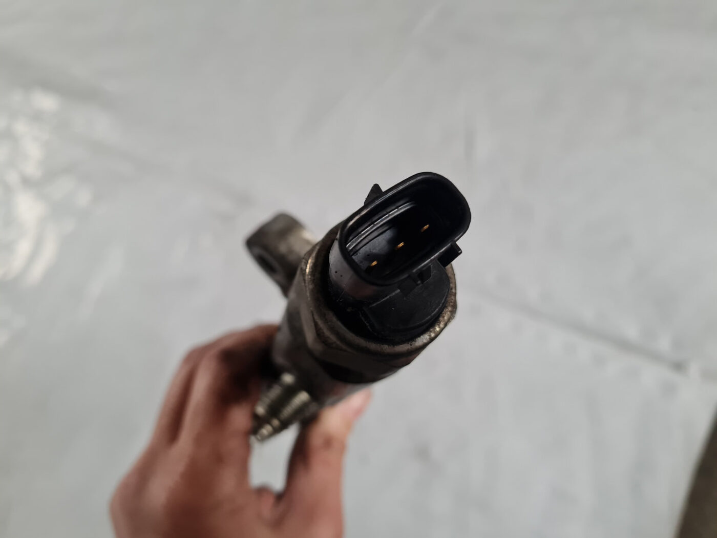 Degvielas sadales caurule priekš TOYOTA AVENSIS 2007 UNIVERSAL 4 Degvielas sadales caurule priekš TOYOTA AVENSIS 2007 UNIVERSAL