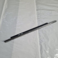 Durvju stikla moldings priekš Audi Q5 2008-2017