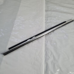 Durvju stikla moldings priekš AUDI A7 2011 SPORTBACK