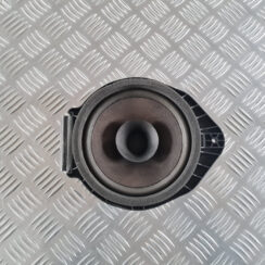 Durvju skaļrunis, apakšā priekš OPEL INSIGNIA 2010