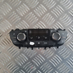 Klimata kontroles bloks priekš OPEL INSIGNIA 2010