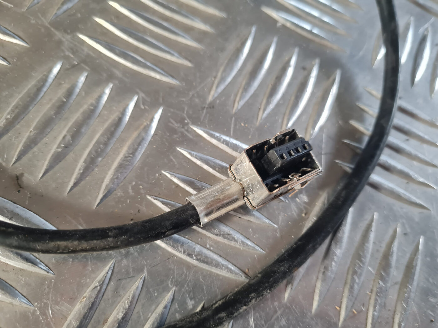 Priekšejo lukturu vadi (ksenona) priekš OPEL INSIGNIA 2010 8 Priekšejo lukturu vadi (ksenona) priekš OPEL INSIGNIA 2010