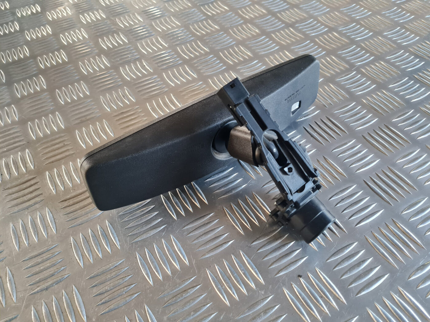 Salona atpakaļskata spogulis priekš OPEL INSIGNIA 2010 2 Salona atpakaļskata spogulis priekš OPEL INSIGNIA 2010