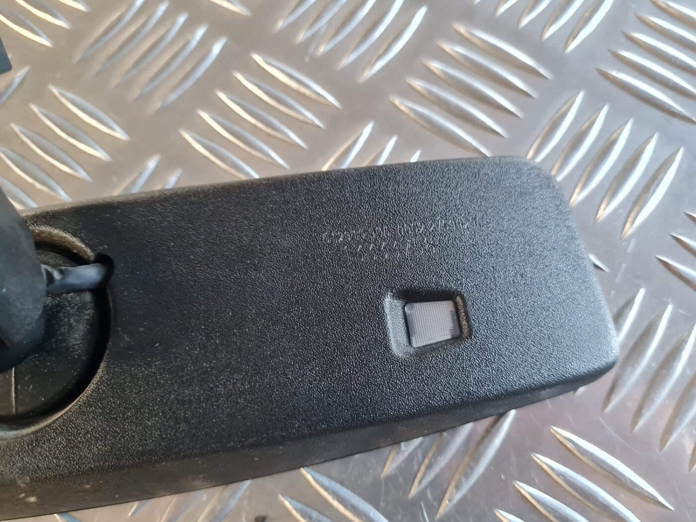 Salona atpakaļskata spogulis priekš OPEL INSIGNIA 2010 7 Salona atpakaļskata spogulis priekš OPEL INSIGNIA 2010