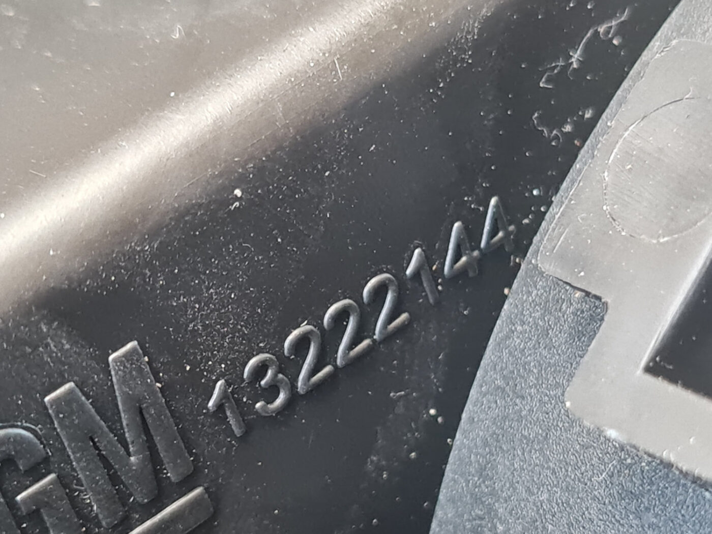 Krūzes turētājs priekš OPEL INSIGNIA 2010 3 Krūzes turētājs priekš OPEL INSIGNIA 2010