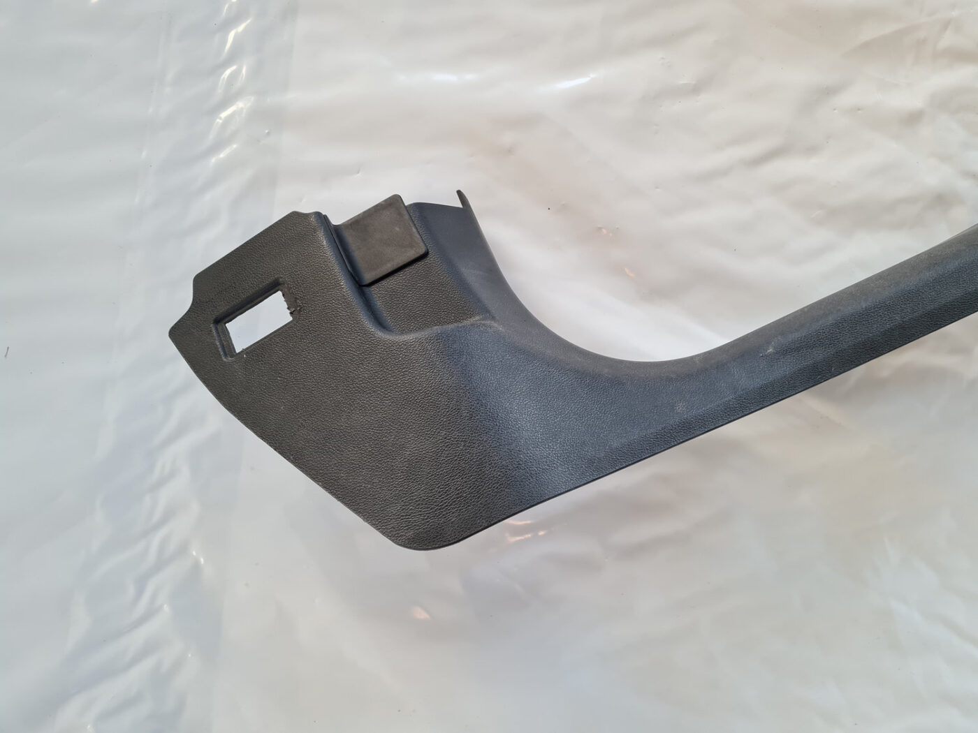 Sliekšņa laba uzlika priekš OPEL INSIGNIA 2010 2 Sliekšņa laba uzlika priekš OPEL INSIGNIA 2010