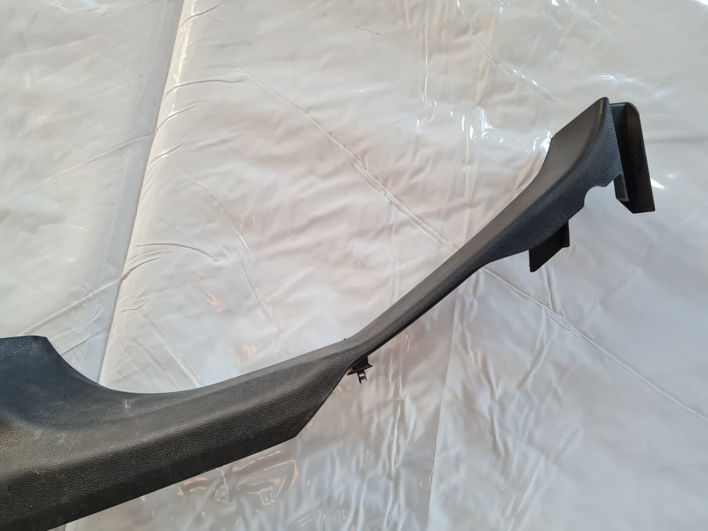 Sliekšņa laba uzlika priekš OPEL INSIGNIA 2010 10 Sliekšņa laba uzlika priekš OPEL INSIGNIA 2010