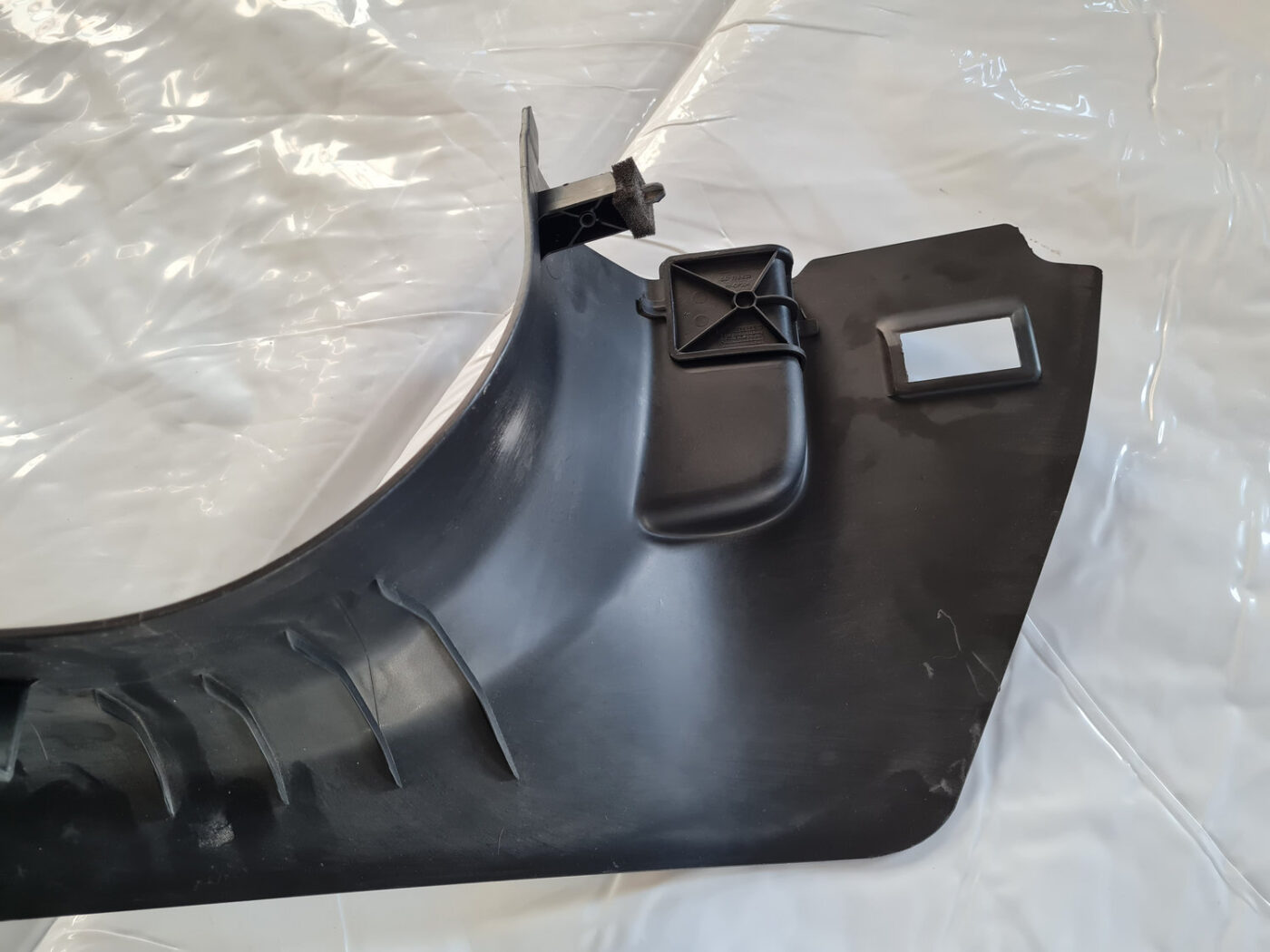 Sliekšņa laba uzlika priekš OPEL INSIGNIA 2010 4 Sliekšņa laba uzlika priekš OPEL INSIGNIA 2010