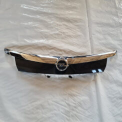 Numura zīmes gaismas uzlika komplektā priekš OPEL INSIGNIA 2010