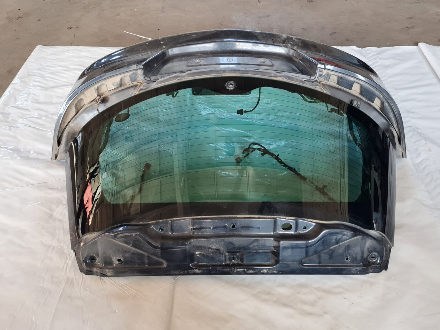 Bagāžnieka vāks priekš OPEL INSIGNIA 2010